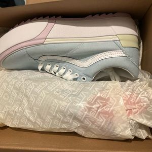 VANS STACKED PLATFORM